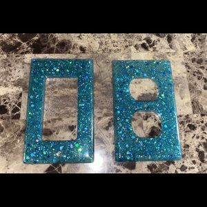 Epoxy resin outlet covers